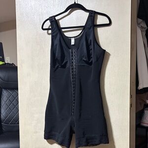 Elegant Black Shapewear Bodysuit